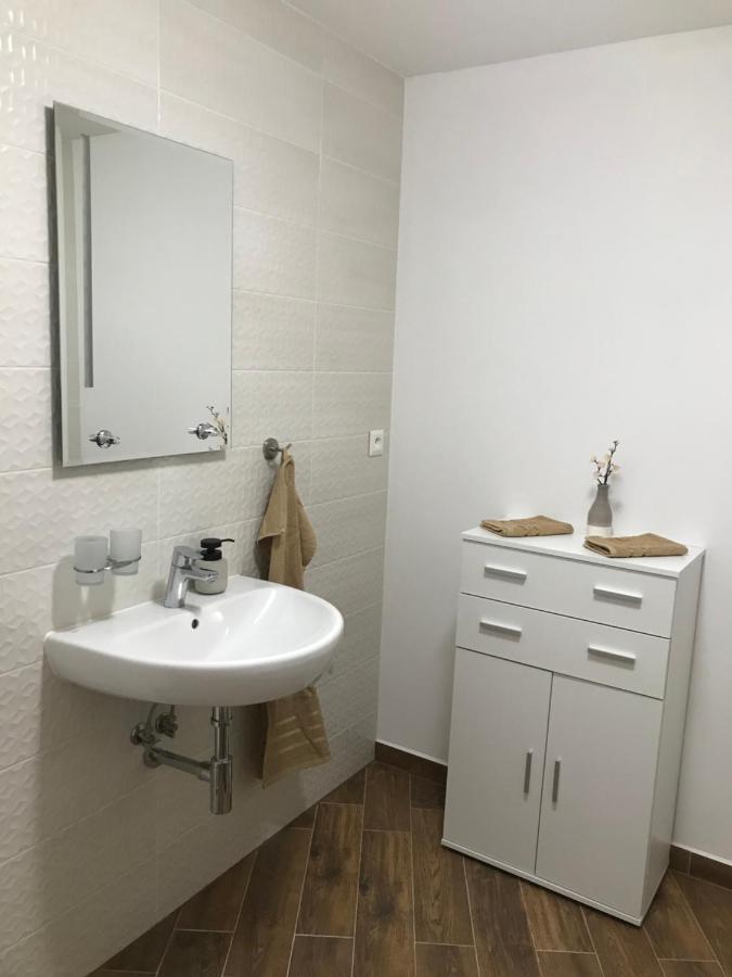 My Mara Maja Apartman C 4 Bešeňová Extérieur photo